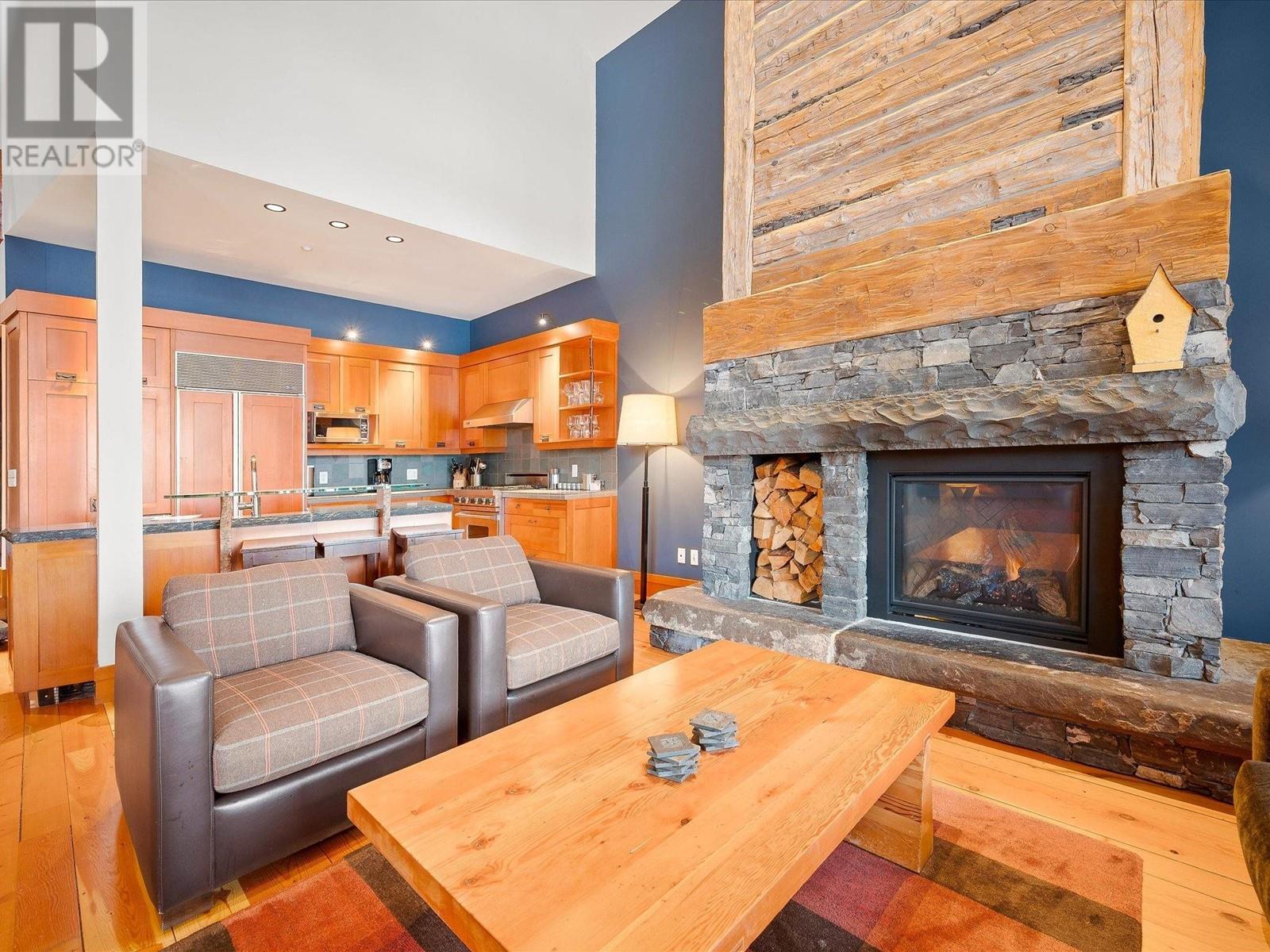 16j 2300 Nordic Drive, Whistler, British Columbia  V8E 0A6 - Photo 2 - R2748737