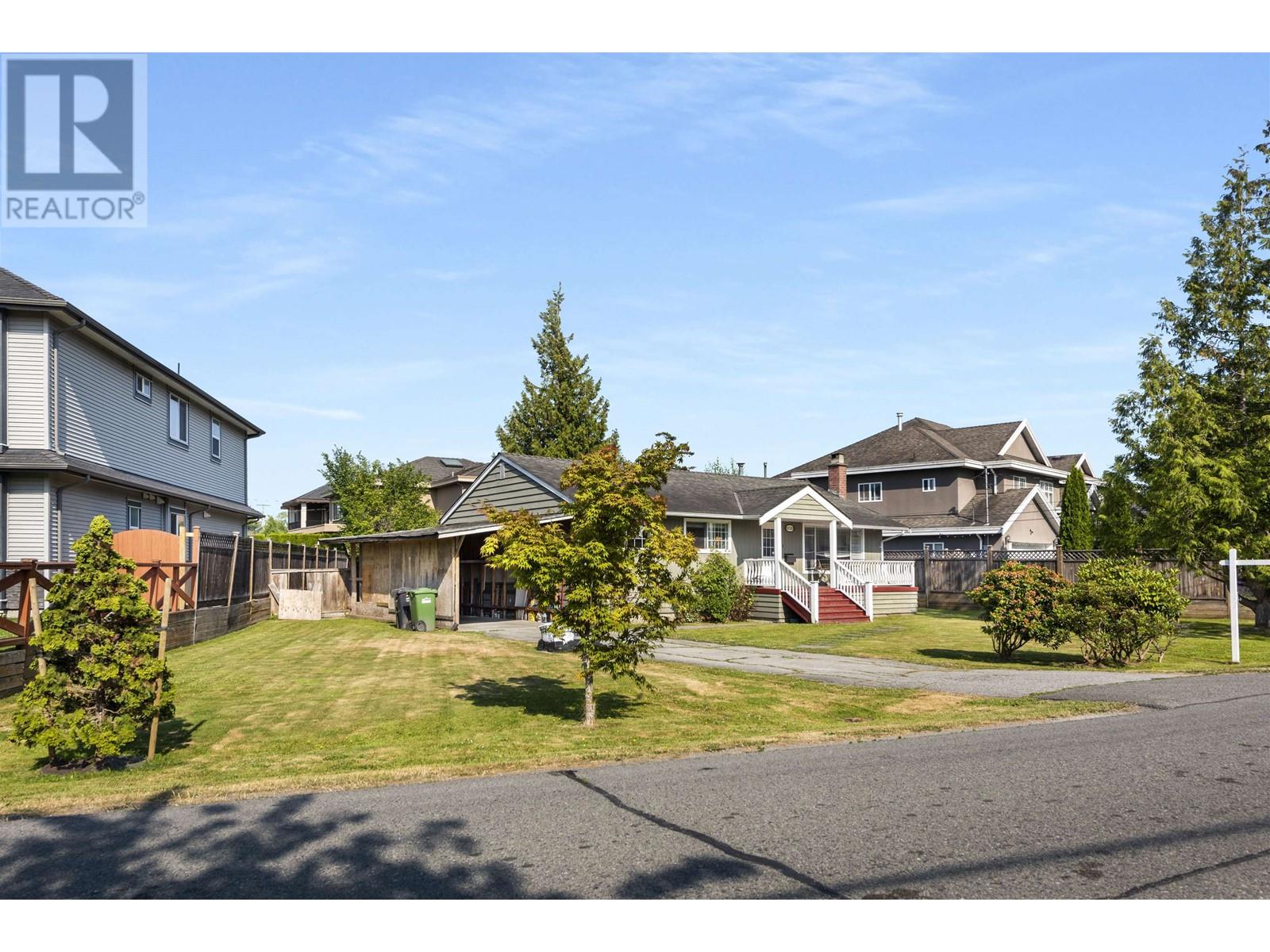 10320 Aragon Road, Richmond, British Columbia  V7A 3E7 - Photo 2 - R2796373