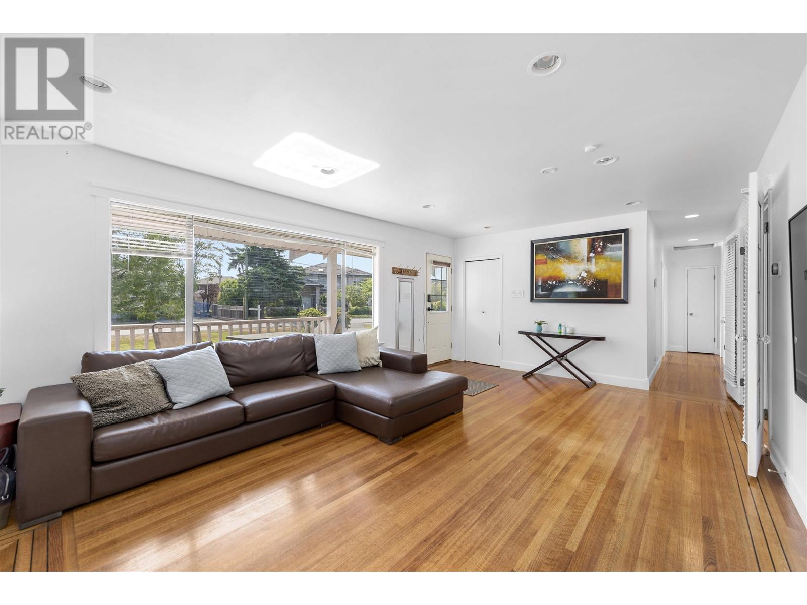 10320 Aragon Road, Richmond, British Columbia  V7A 3E7 - Photo 5 - R2796373