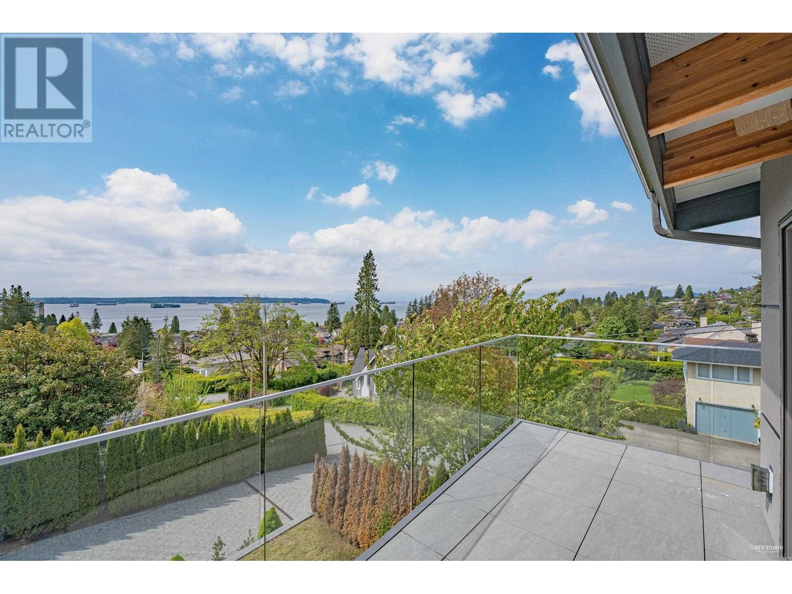 2292 Mathers Avenue, West Vancouver, British Columbia  V7V 2H5 - Photo 26 - R2796457