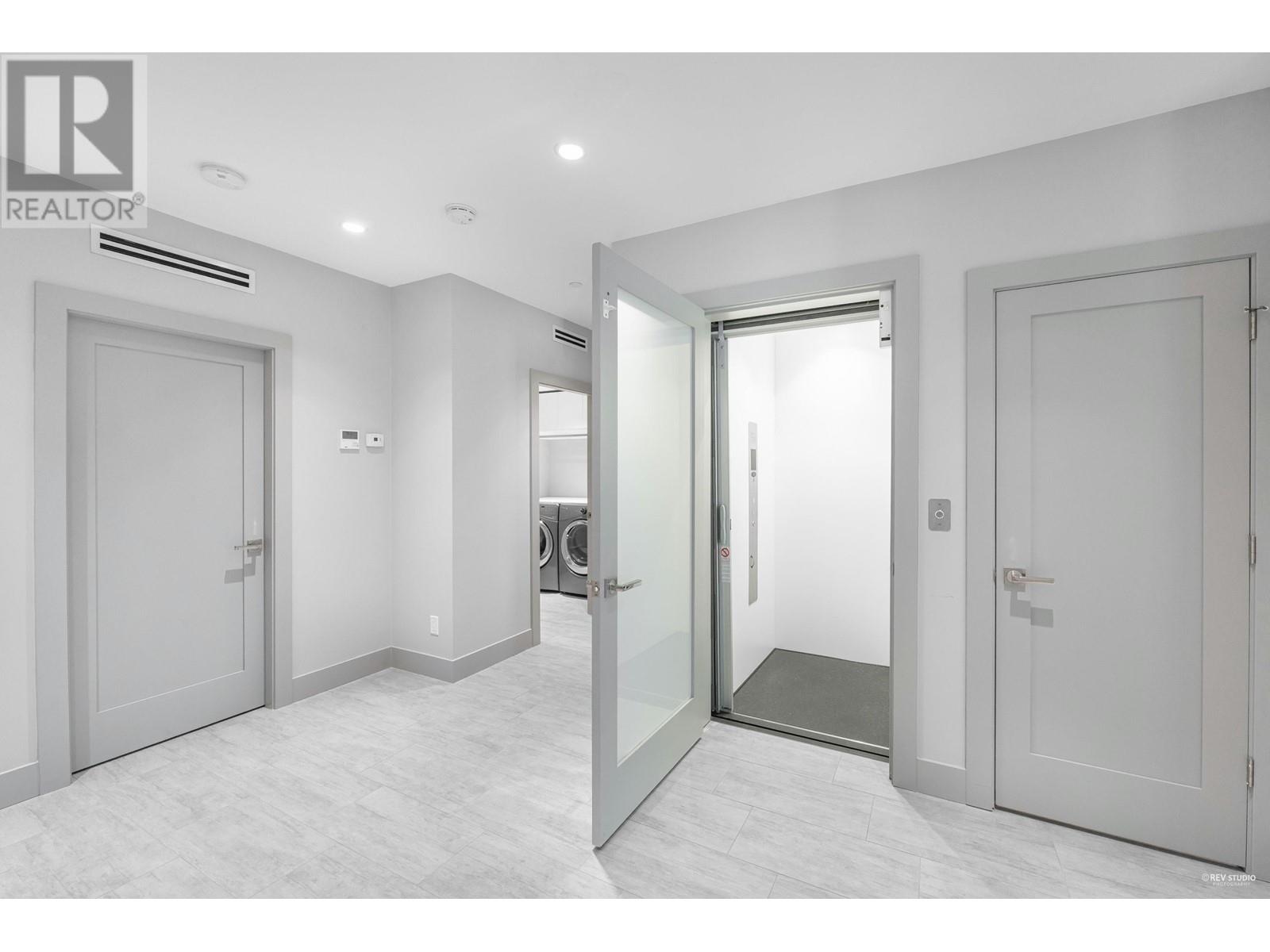 2292 Mathers Avenue, West Vancouver, British Columbia  V7V 2H5 - Photo 36 - R2796457