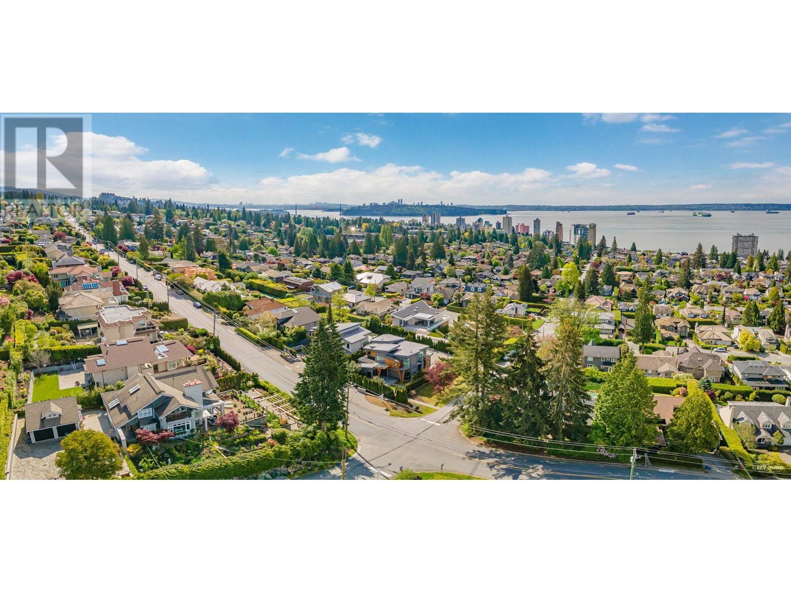 2292 Mathers Avenue, West Vancouver, British Columbia  V7V 2H5 - Photo 40 - R2796457