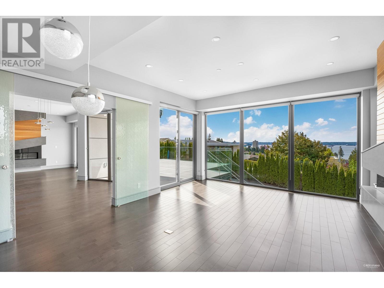 2292 Mathers Avenue, West Vancouver, British Columbia  V7V 2H5 - Photo 9 - R2796457