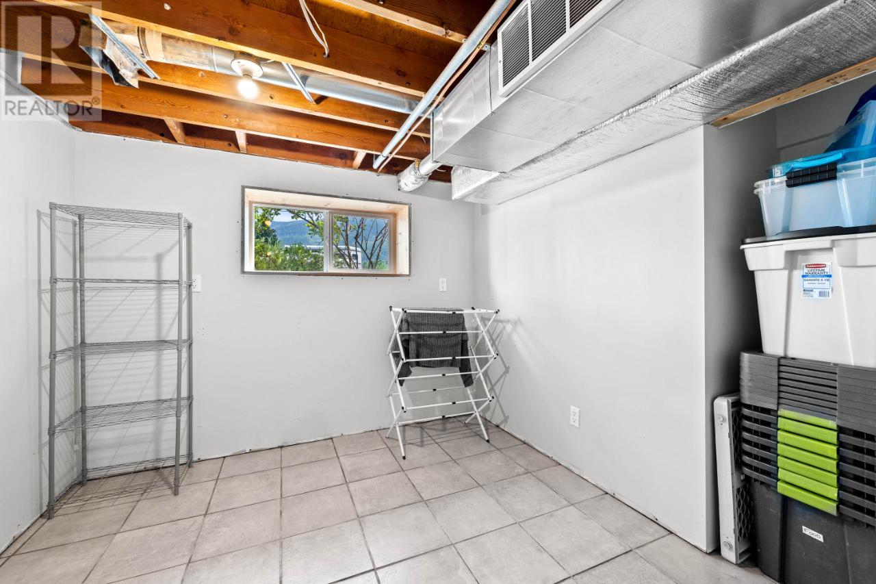 245 Phillips Road, Clearwater, British Columbia   - Photo 20 - 173814