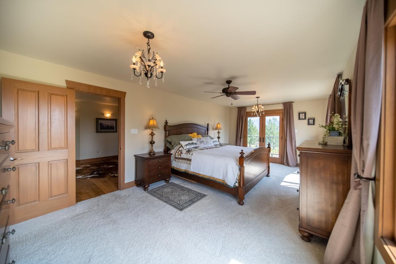 9656 Clearview Road, Cranbrook, British Columbia  V1C 7E2 - Photo 33 - 2472069