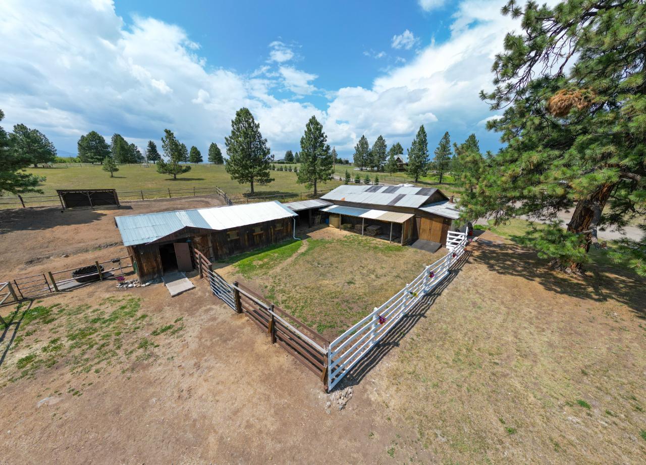 9656 Clearview Road, Cranbrook, British Columbia  V1C 7E2 - Photo 71 - 2472069