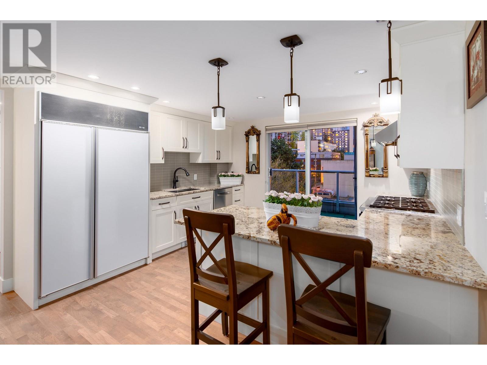 Ph 1403 Beach Avenue, Vancouver, British Columbia  V6G 1Y3 - Photo 13 - R2796687