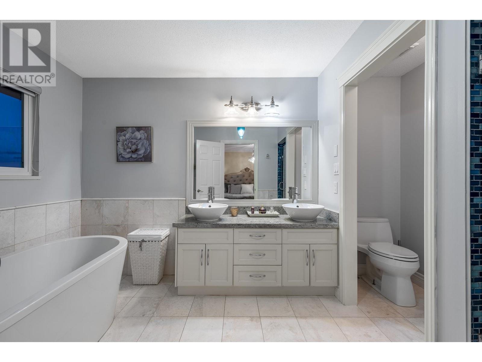 2171 Westhill Wynd, West Vancouver, British Columbia  V7S 2Z3 - Photo 19 - R2796734