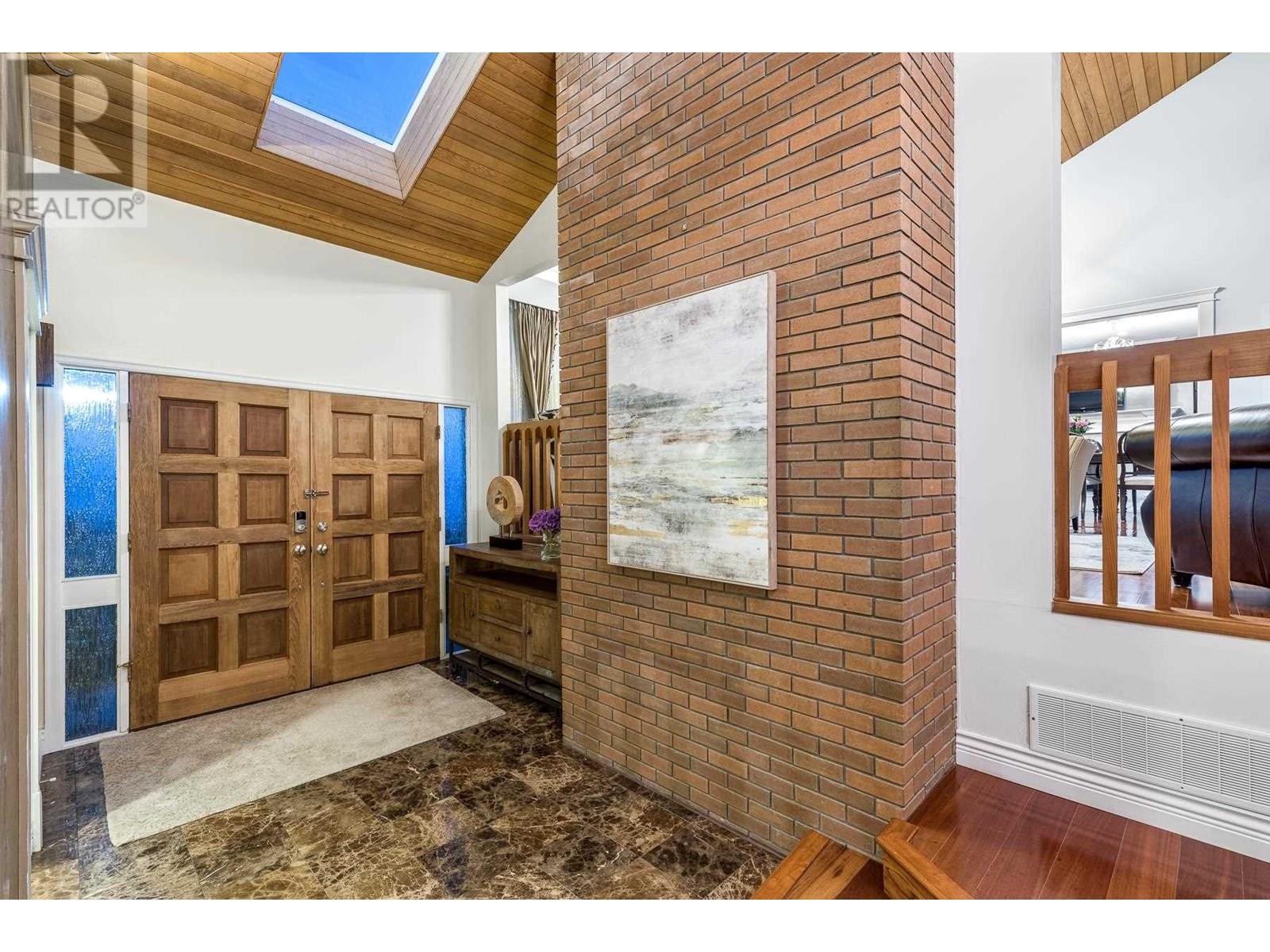 2171 Westhill Wynd, West Vancouver, British Columbia  V7S 2Z3 - Photo 3 - R2796734