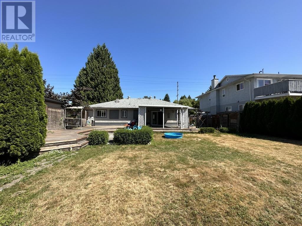 21170 Dewdney Trunk Road, Maple Ridge, British Columbia  V2X 3E9 - Photo 3 - R2796534