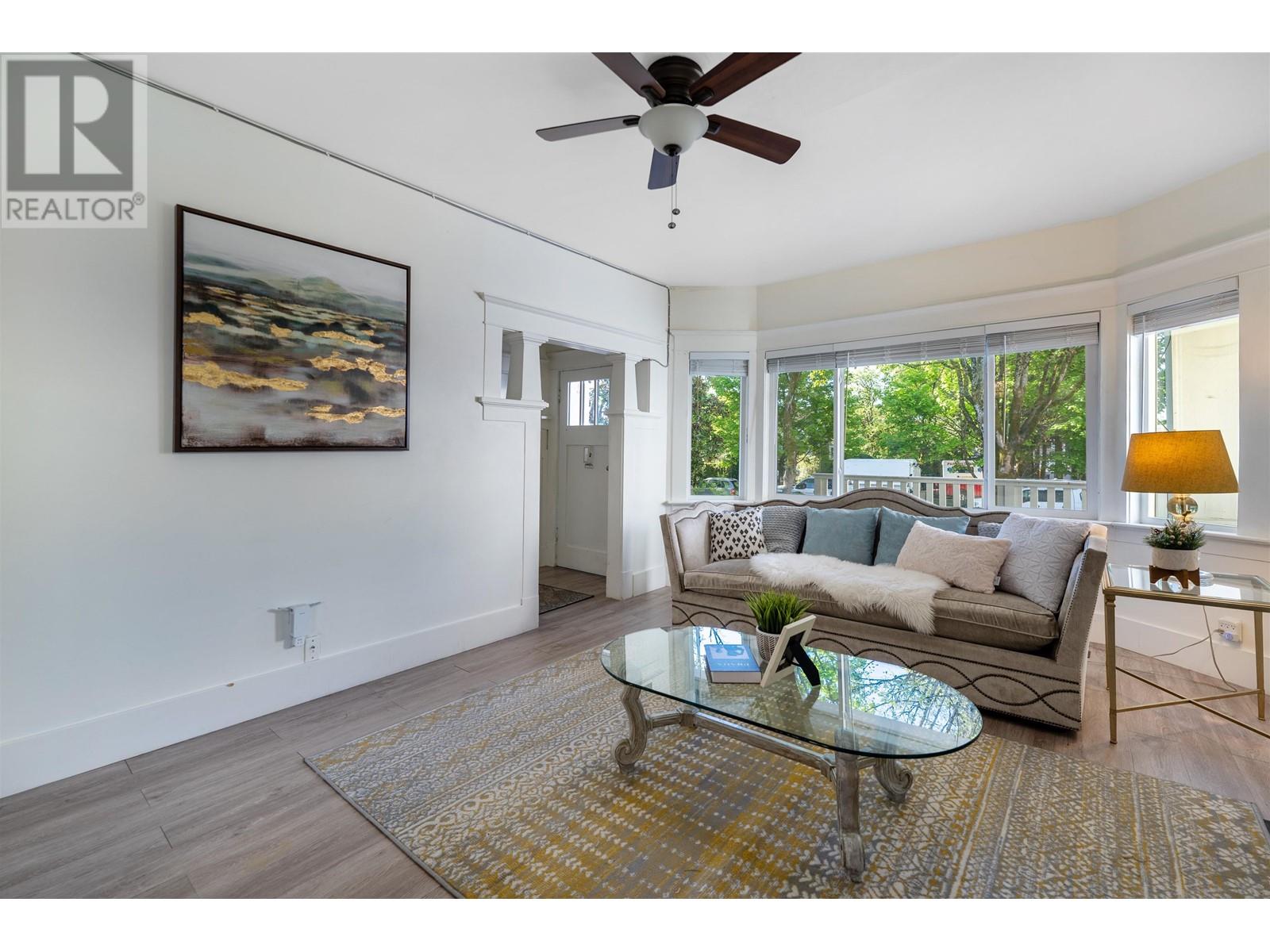 2085 W 45TH AVENUE, vancouver, British Columbia