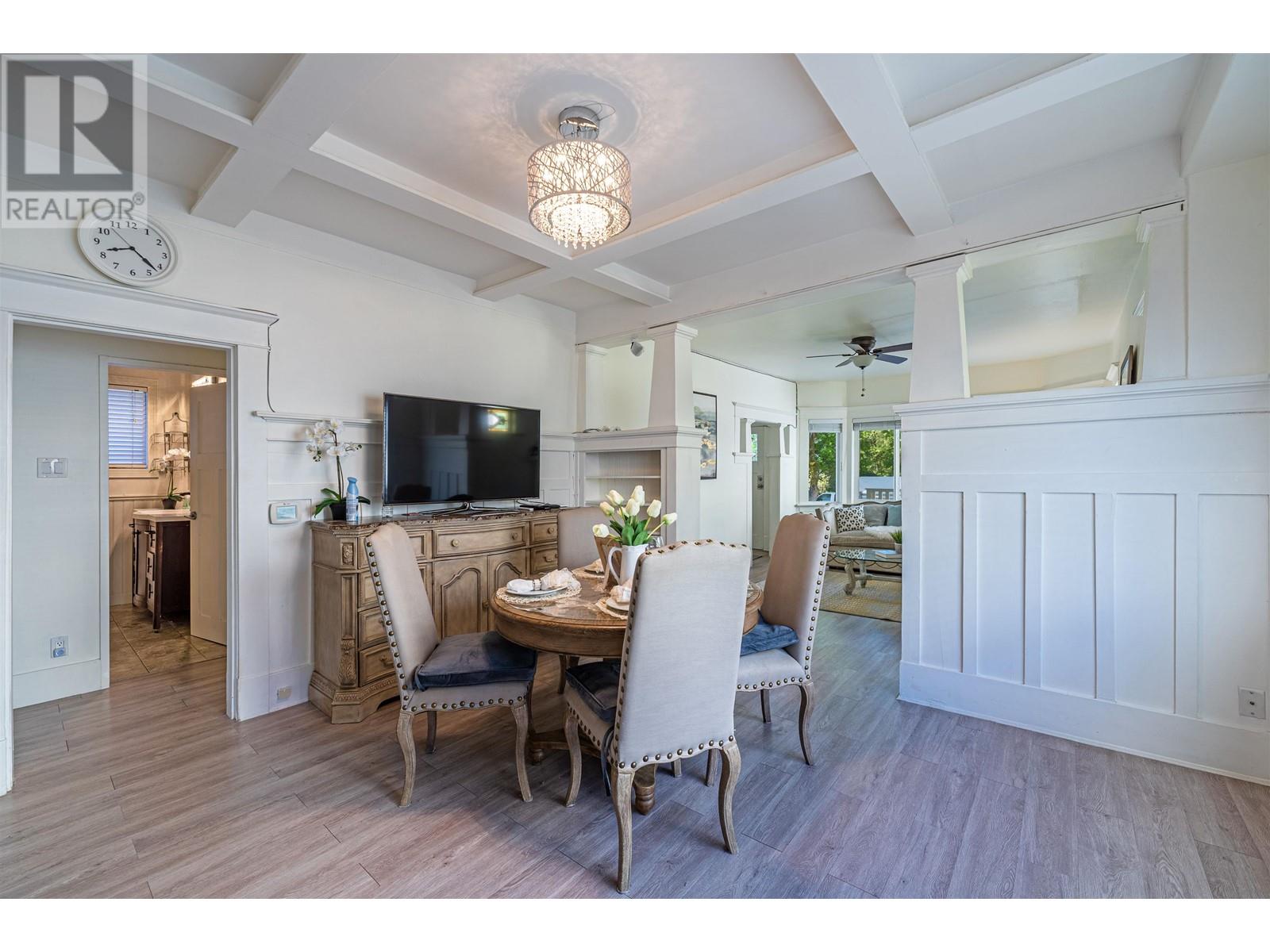 2085 W 45th Avenue, Vancouver, British Columbia  V6M 2H8 - Photo 5 - R2796821