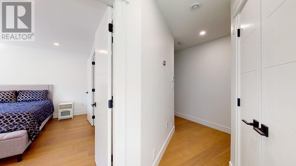 1102 Largo Road, Roberts Creek, British Columbia  V0N 2W2 - Photo 20 - R2788854