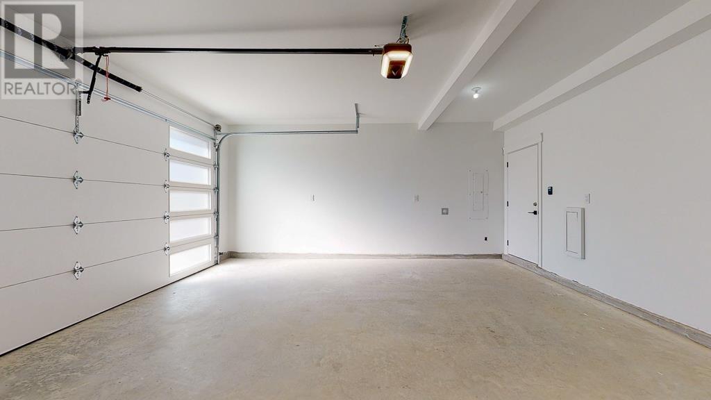 1102 Largo Road, Roberts Creek, British Columbia  V0N 2W2 - Photo 36 - R2788854