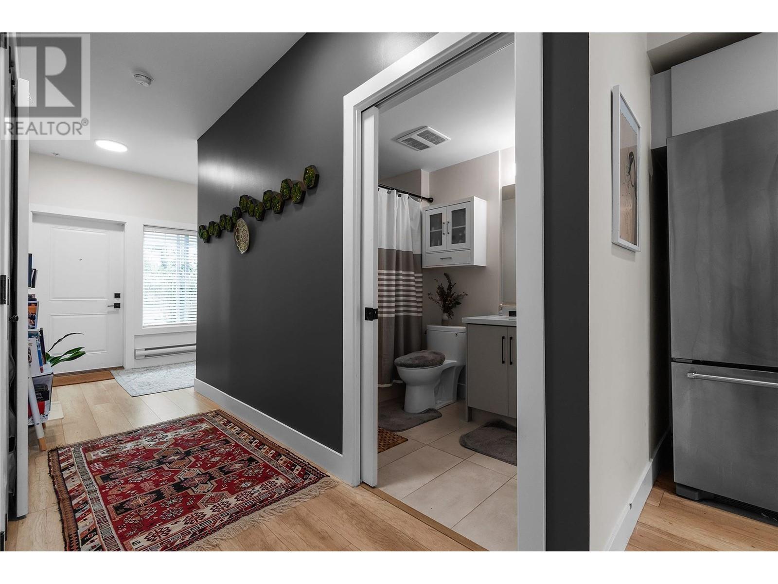 2303 Clarke Street, Port Moody, British Columbia  V3H 0M6 - Photo 10 - R2797072