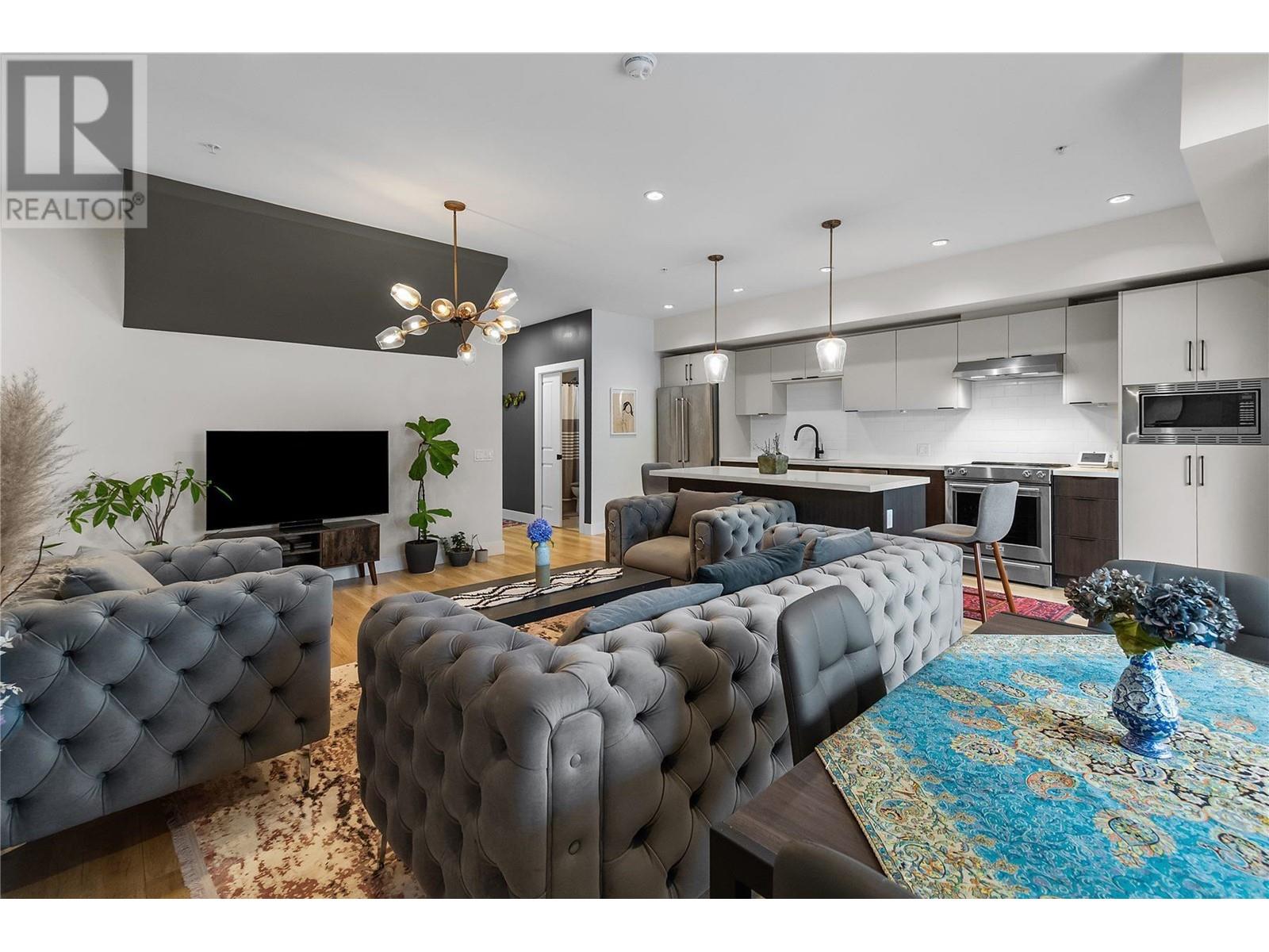 2303 Clarke Street, Port Moody, British Columbia  V3H 0M6 - Photo 9 - R2797072