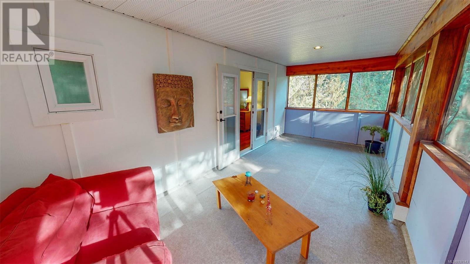 9891 Spalding Rd, Pender Island, British Columbia  V0N 2M3 - Photo 17 - 937143