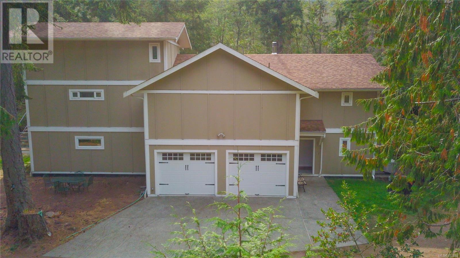 9891 Spalding Rd, Pender Island, British Columbia  V0N 2M3 - Photo 4 - 937143