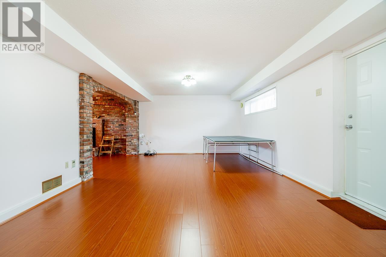 7253 Queenston Court, Burnaby, British Columbia  V5A 3M5 - Photo 31 - R2797154
