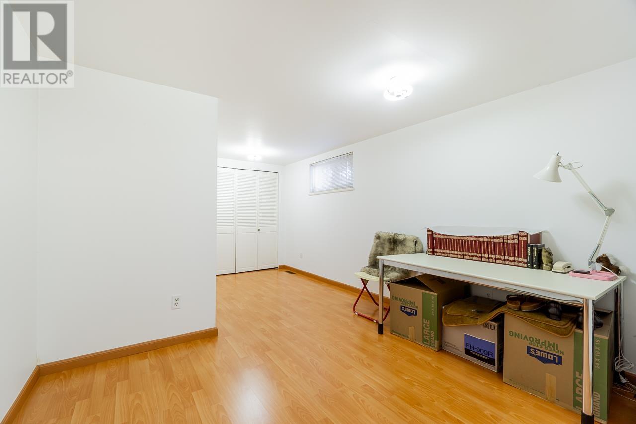 7253 Queenston Court, Burnaby, British Columbia  V5A 3M5 - Photo 36 - R2797154