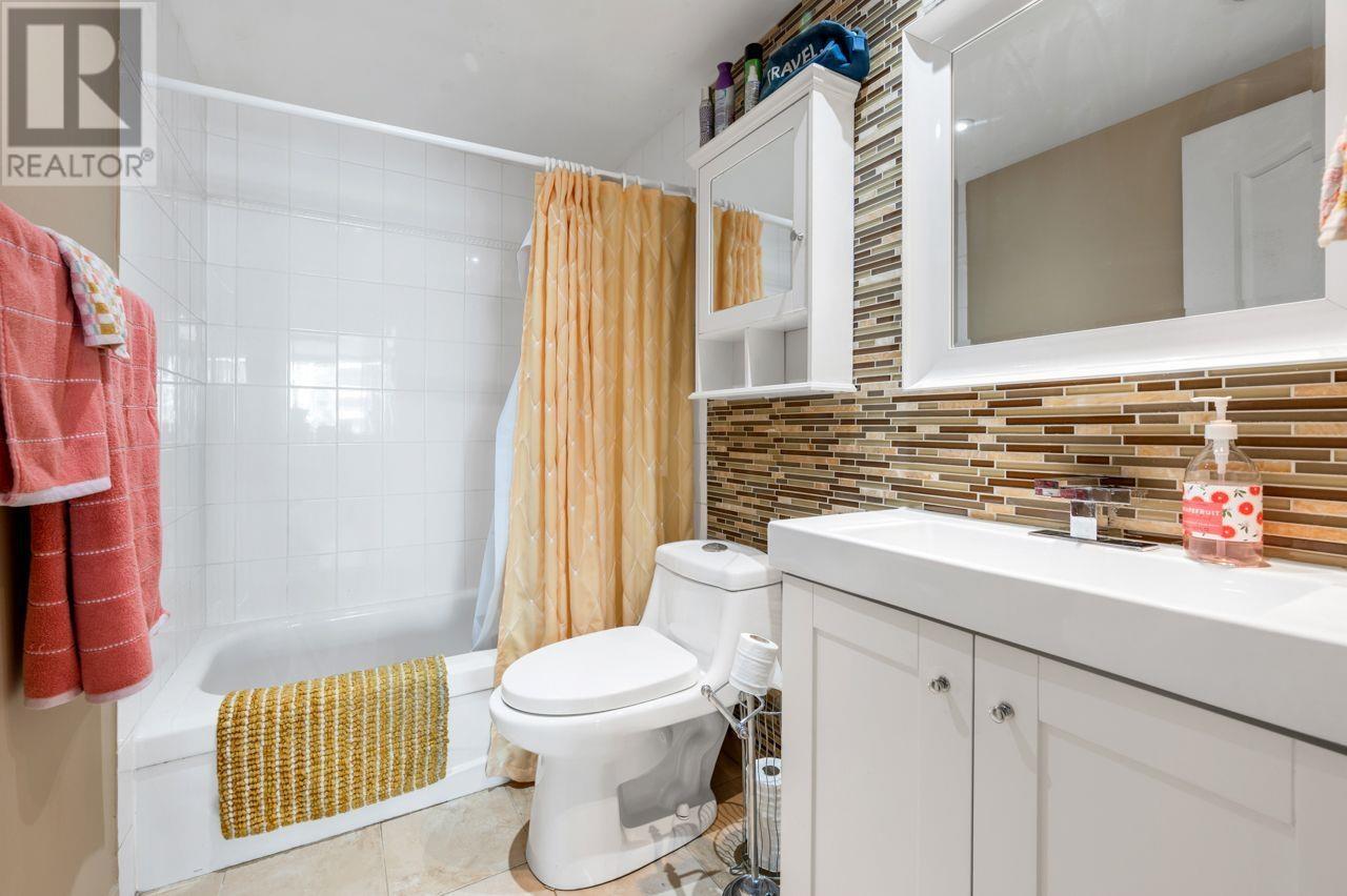 Ph2 1270 Robson Street, Vancouver, British Columbia  V6E 3Z6 - Photo 9 - R2797287
