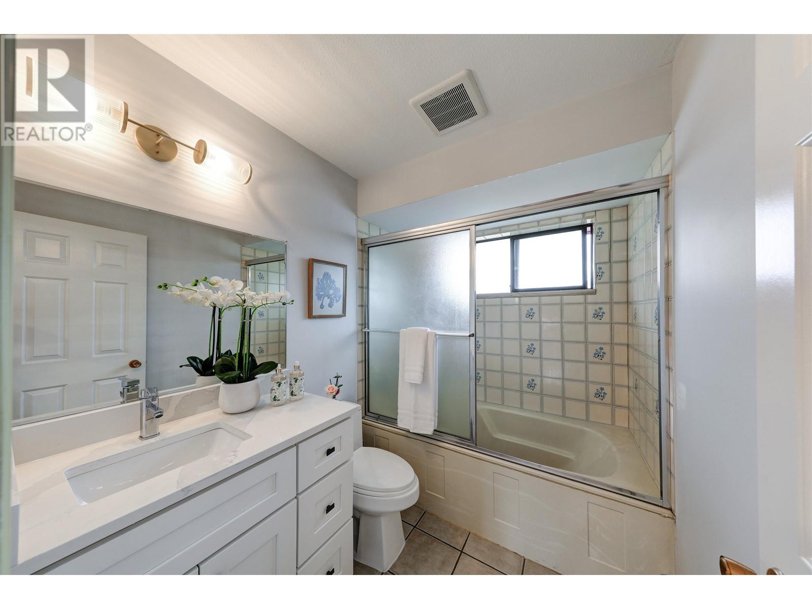 9040 Desmond Road, Richmond, British Columbia  V7E 1P8 - Photo 12 - R2797343