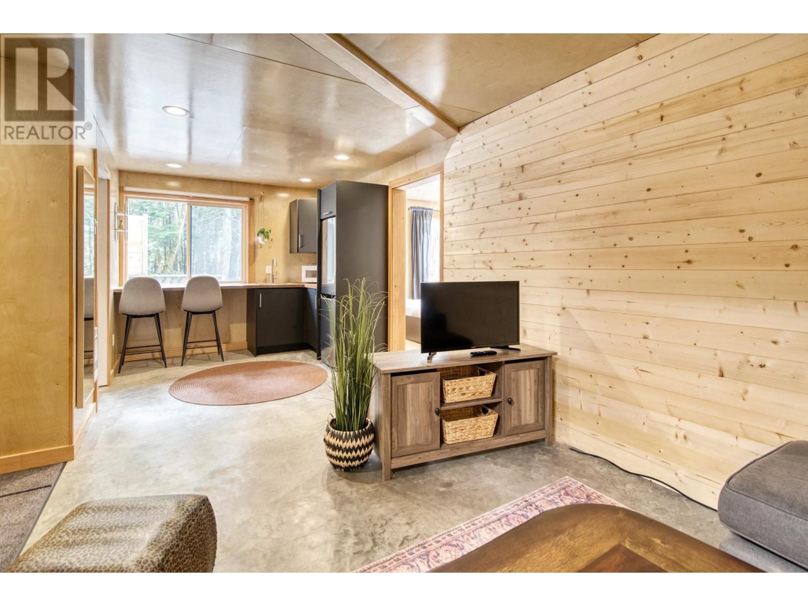 6290 Sechelt Inlet Road, Sechelt, British Columbia  V7Z 0L3 - Photo 24 - R2797167