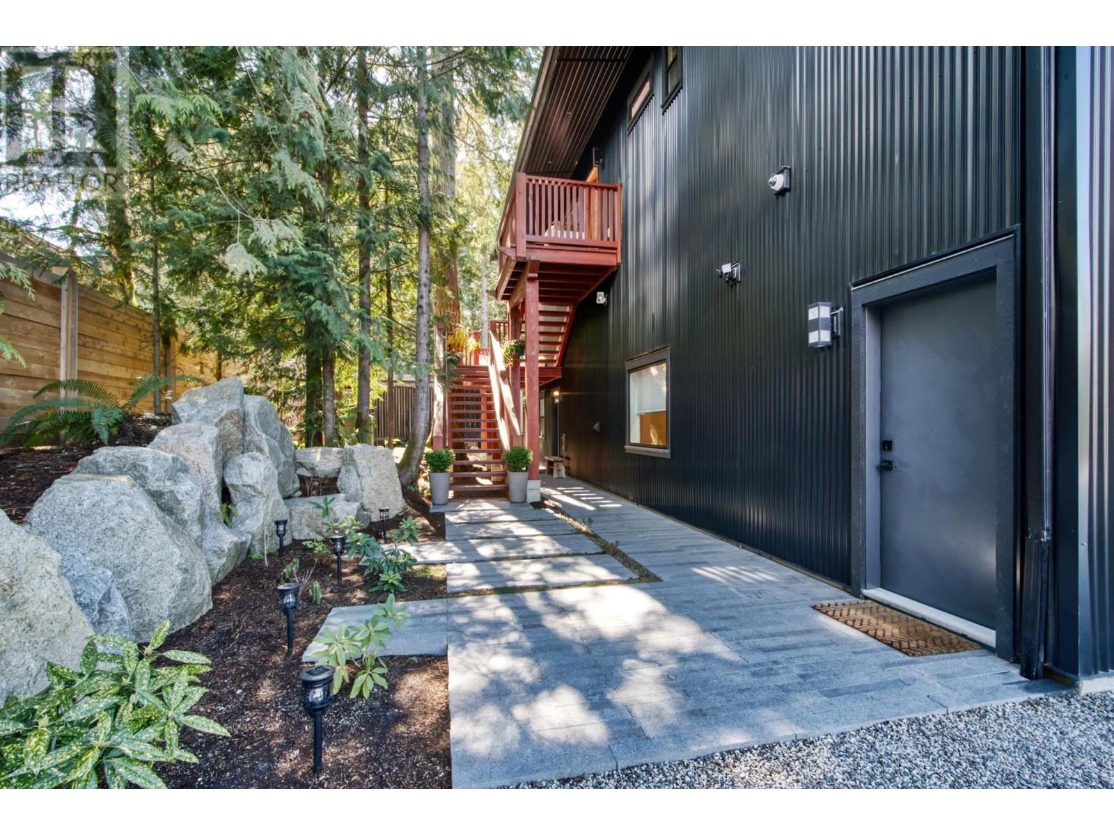 6290 Sechelt Inlet Road, Sechelt, British Columbia  V7Z 0L3 - Photo 25 - R2797167