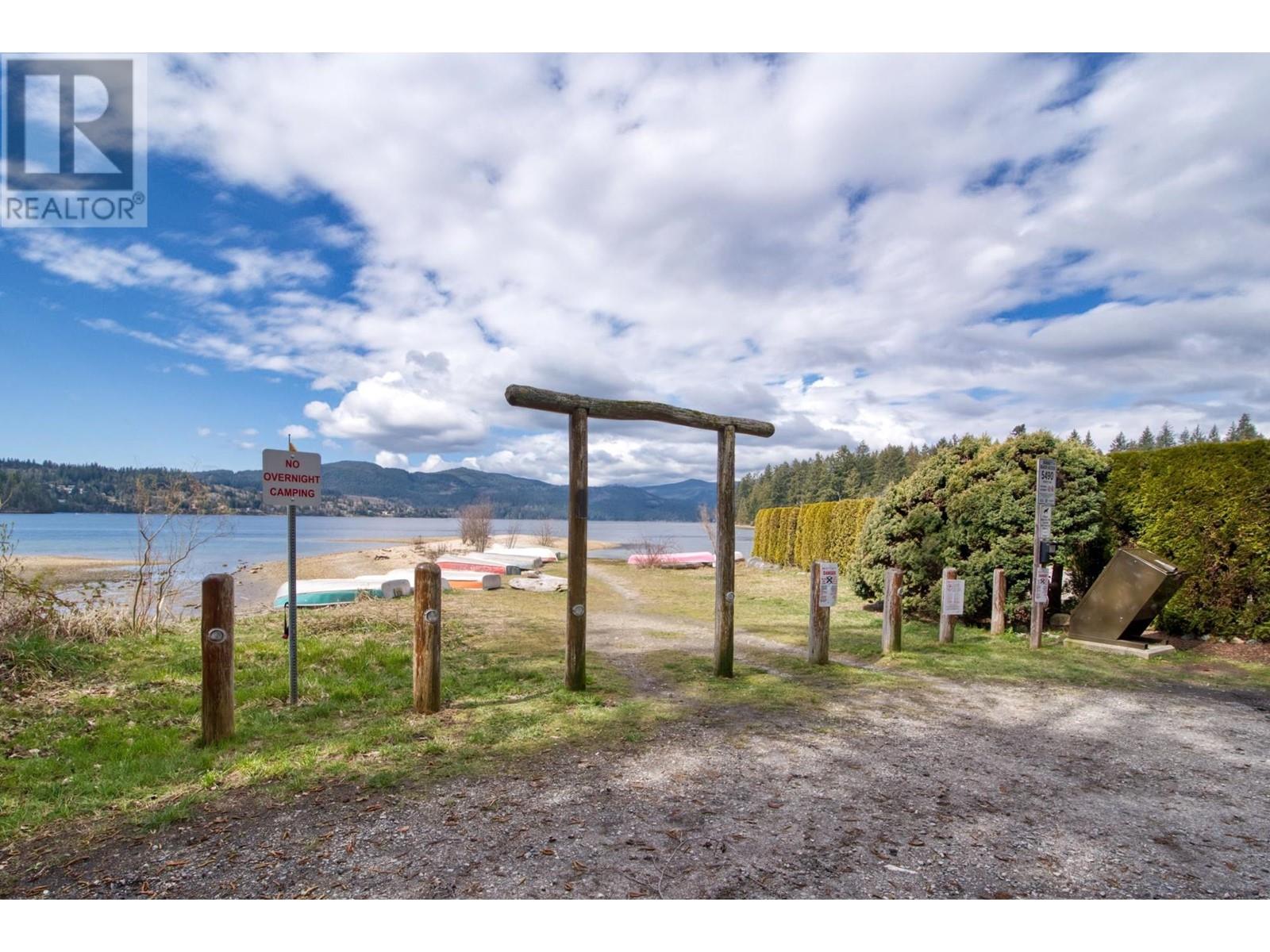 6290 Sechelt Inlet Road, Sechelt, British Columbia  V7Z 0L3 - Photo 29 - R2797167