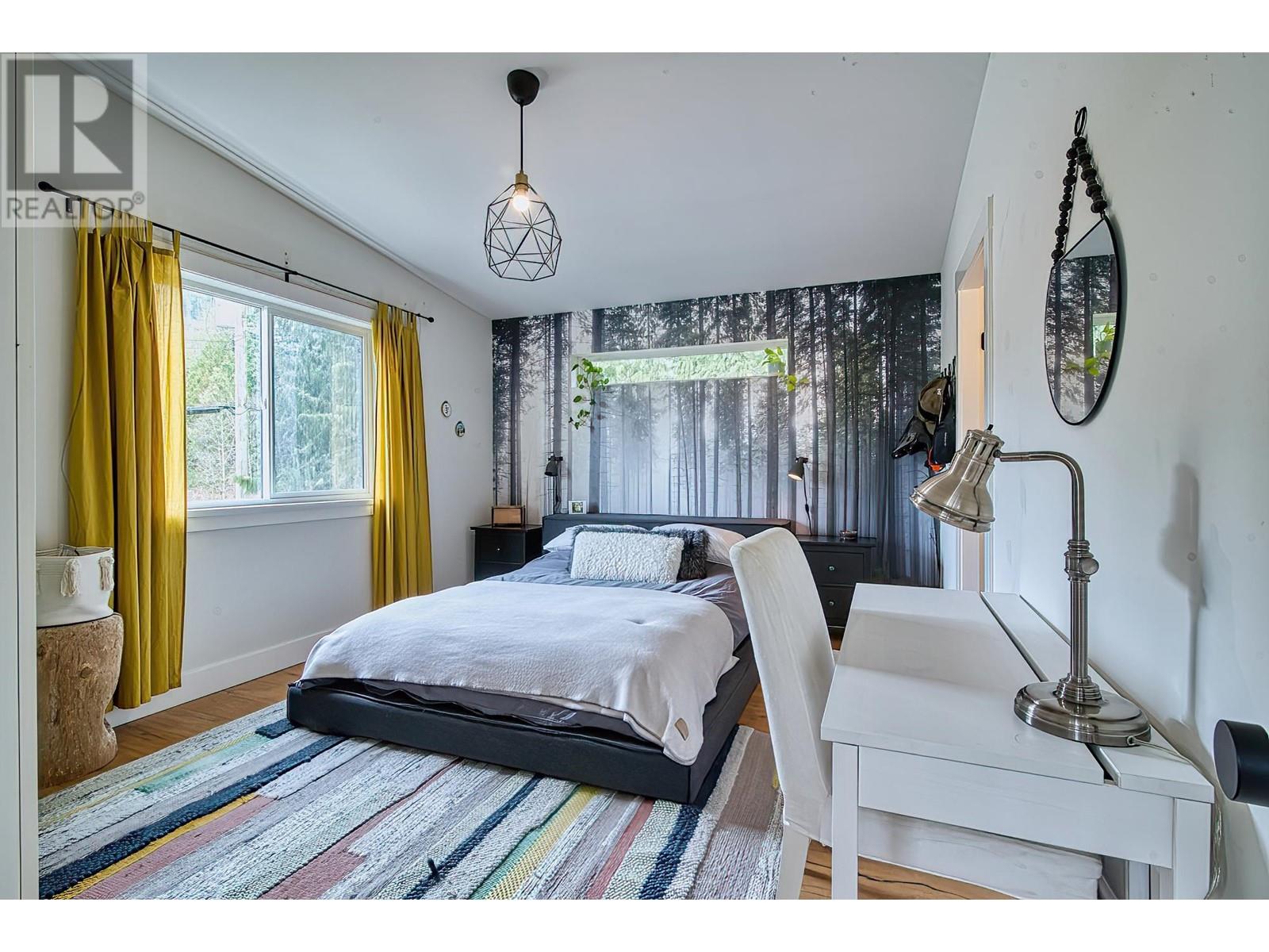 6290 Sechelt Inlet Road, Sechelt, British Columbia  V7Z 0L3 - Photo 12 - R2797167