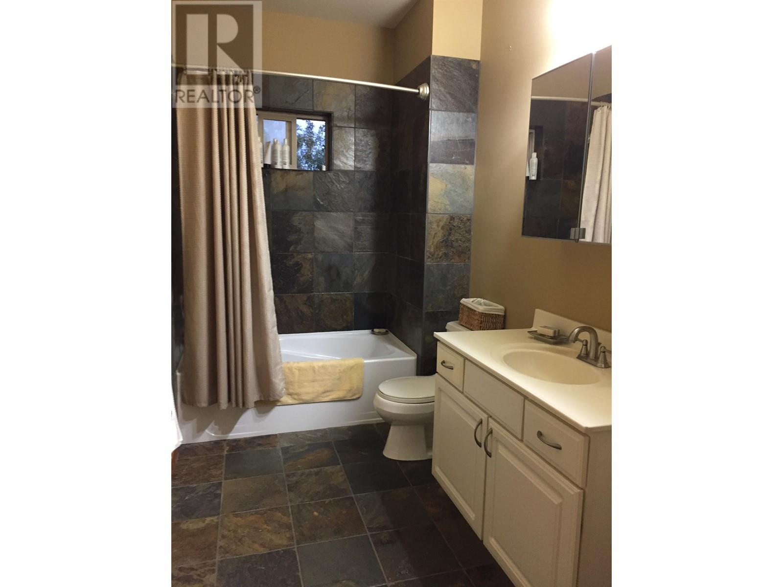 1011 Panorama Place, Squamish, British Columbia  V8B 0B8 - Photo 35 - R2795750