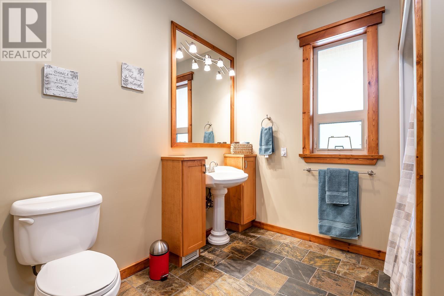 1011 Panorama Place, Squamish, British Columbia  V8B 0B8 - Photo 22 - R2795750