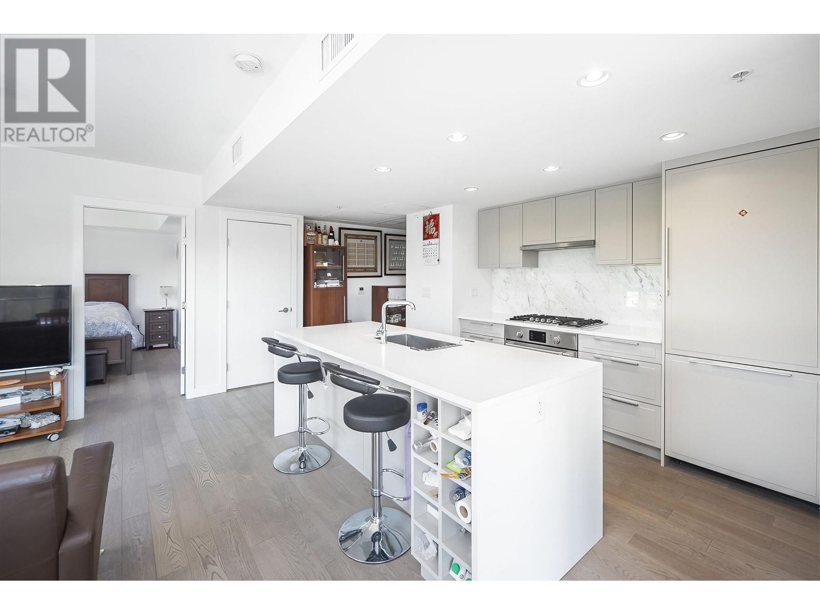 306 7828 Granville Street, Vancouver, British Columbia  V6P 4Z2 - Photo 8 - R2797310