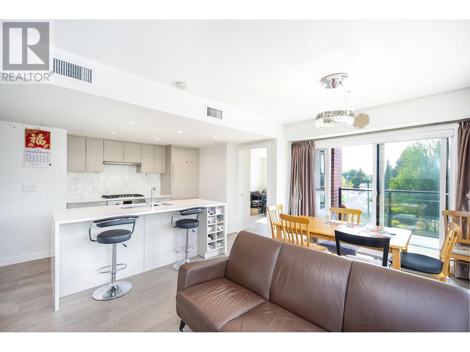 306 7828 Granville Street, Vancouver, British Columbia  V6P 4Z2 - Photo 6 - R2797310