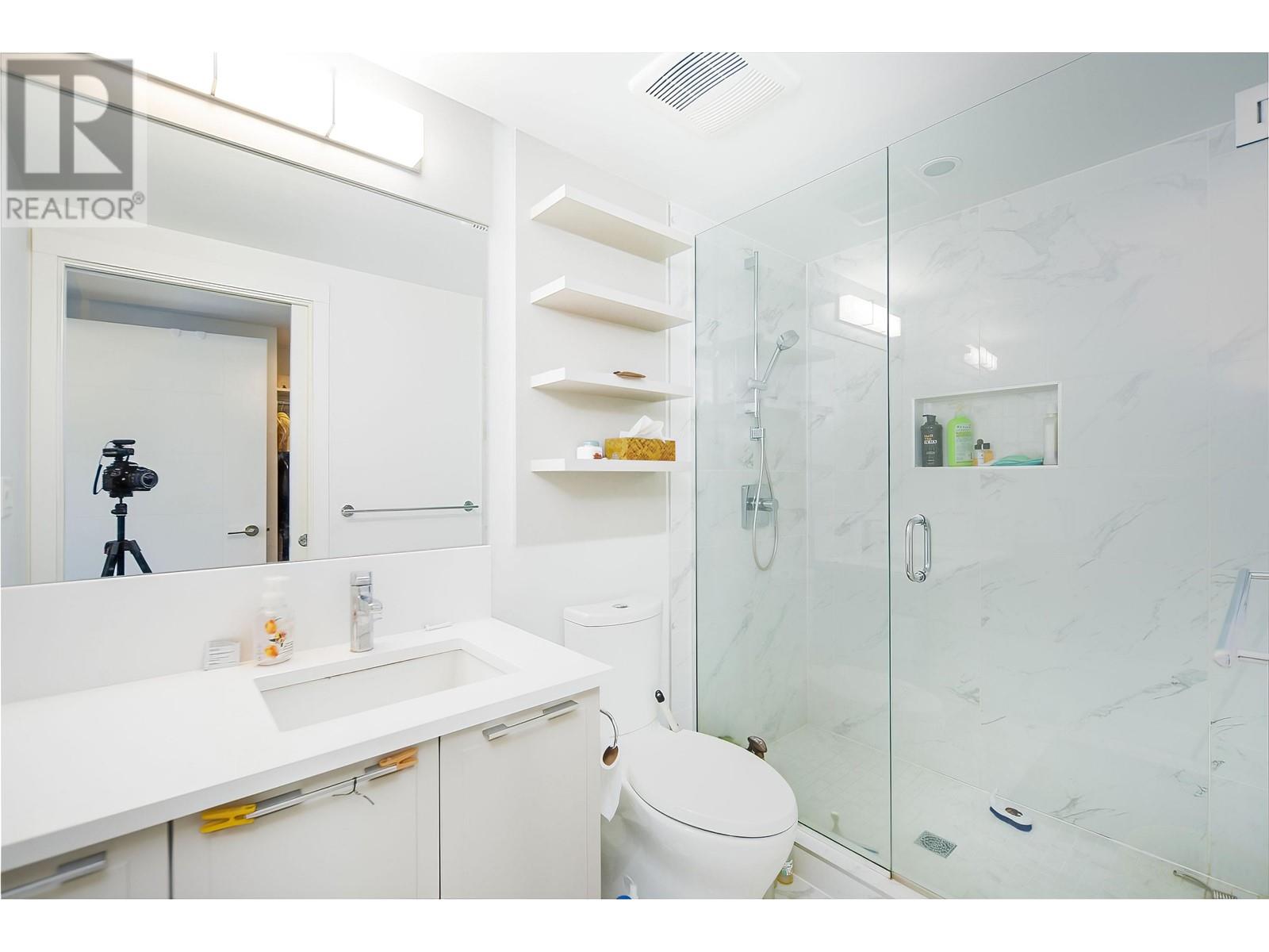 306 7828 Granville Street, Vancouver, British Columbia  V6P 4Z2 - Photo 19 - R2797310