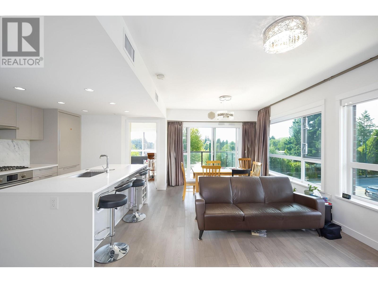 306 7828 Granville Street, Vancouver, British Columbia  V6P 4Z2 - Photo 5 - R2797310