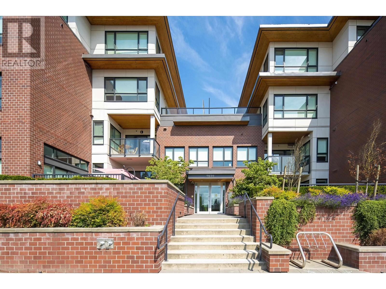 306 7828 Granville Street, Vancouver, British Columbia  V6P 4Z2 - Photo 2 - R2797310