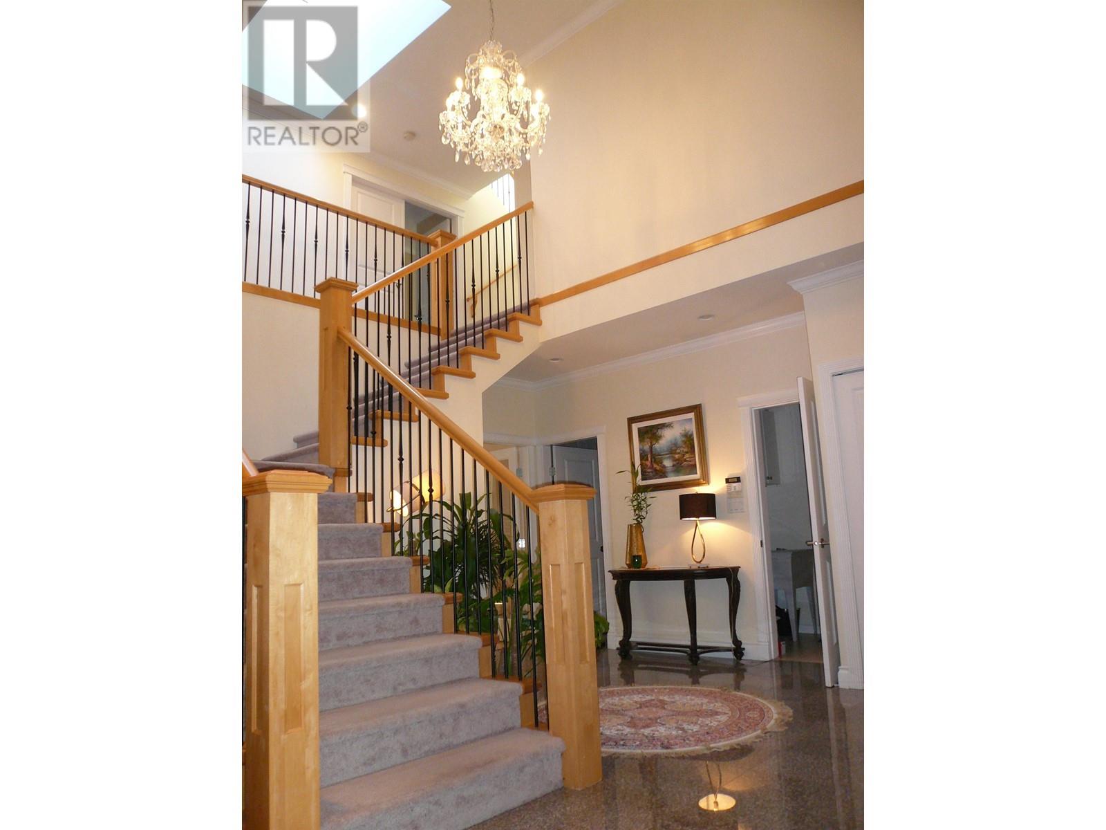 8851 Fairdell Crescent, Richmond, British Columbia  V7C 1W5 - Photo 2 - R2796801