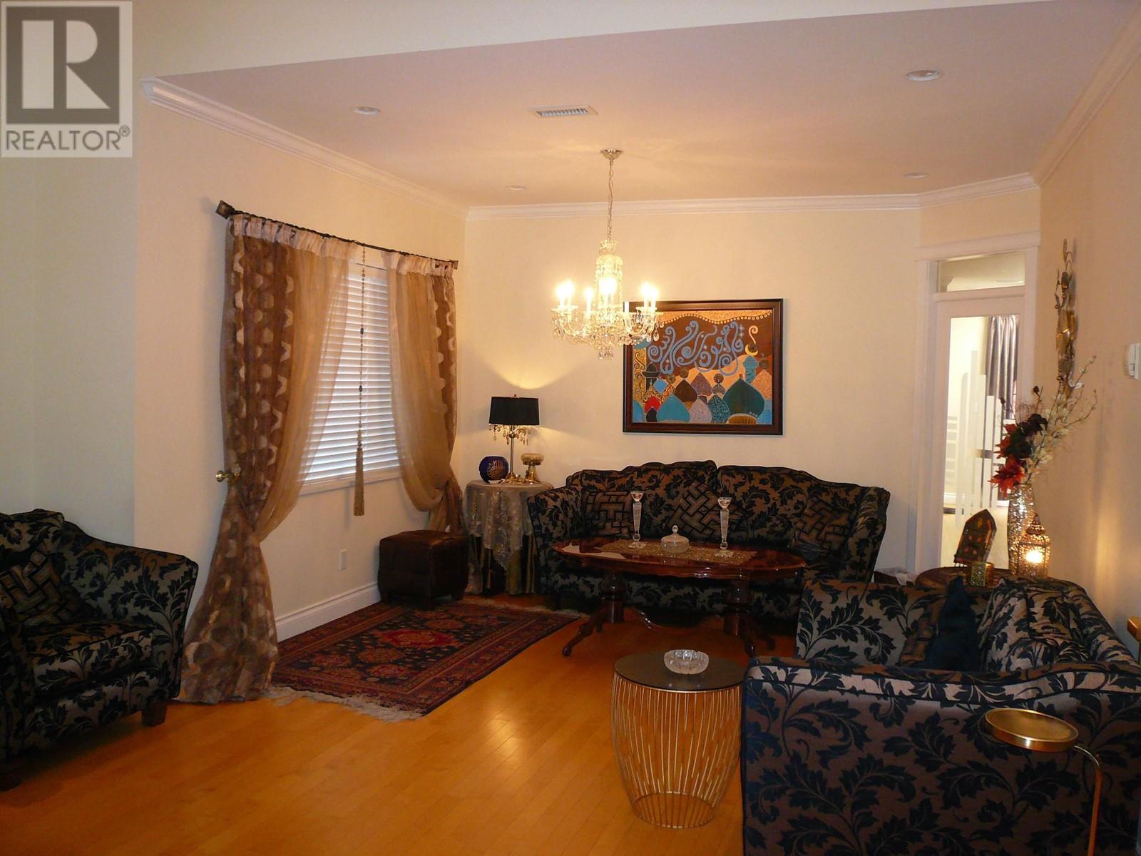 8851 Fairdell Crescent, Richmond, British Columbia  V7C 1W5 - Photo 5 - R2796801