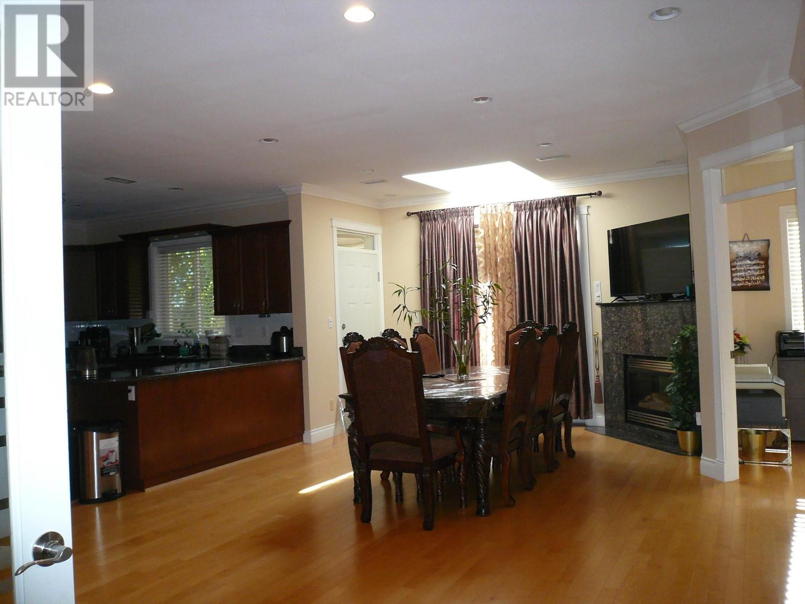 8851 Fairdell Crescent, Richmond, British Columbia  V7C 1W5 - Photo 6 - R2796801