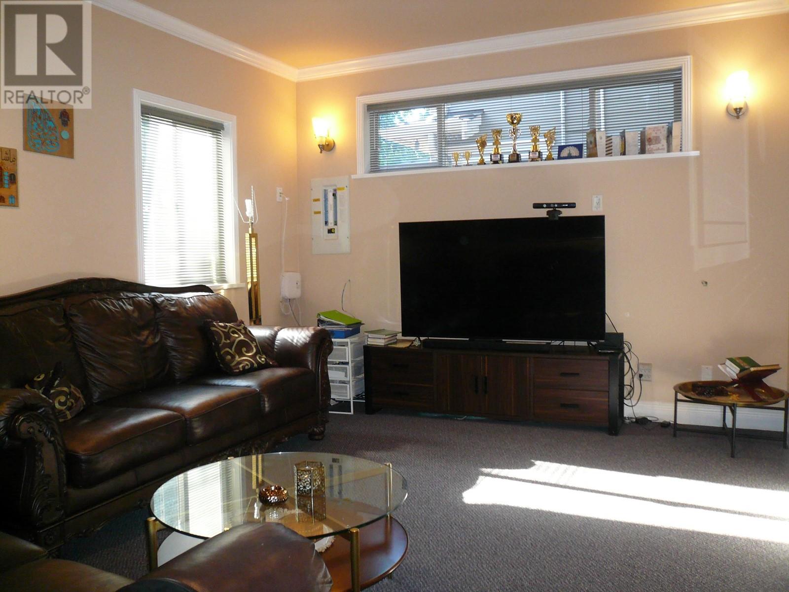 8851 Fairdell Crescent, Richmond, British Columbia  V7C 1W5 - Photo 10 - R2796801