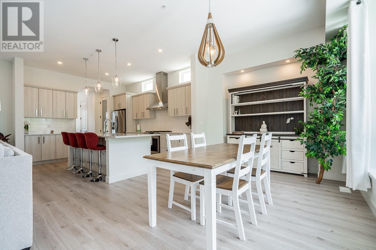 11277 Mcdougal Street, Maple Ridge, British Columbia  V2X 4K6 - Photo 12 - R2797200