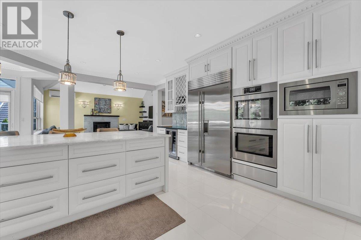 3151 Plateau Boulevard, Coquitlam, British Columbia  V3E 3A8 - Photo 13 - R2797012