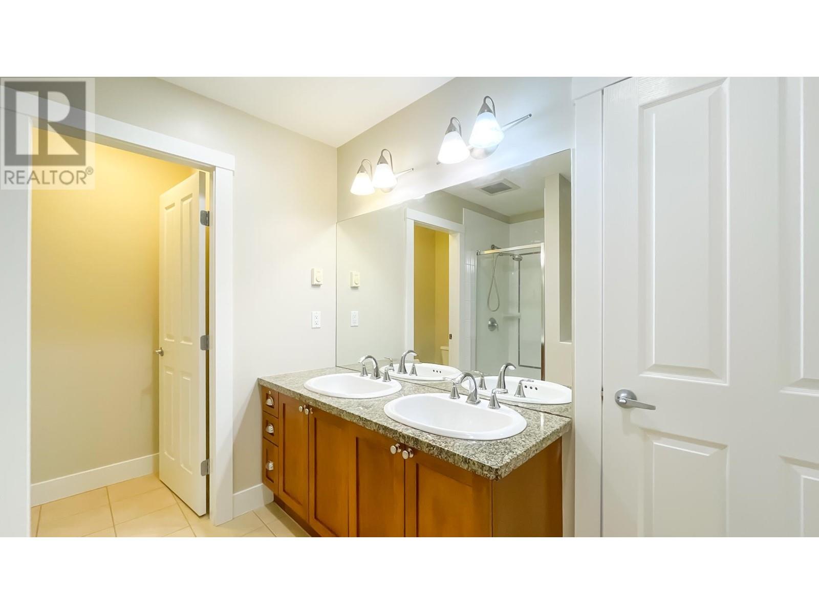 888 W 58th Avenue, Vancouver, British Columbia  V6P 6Y3 - Photo 15 - R2786497