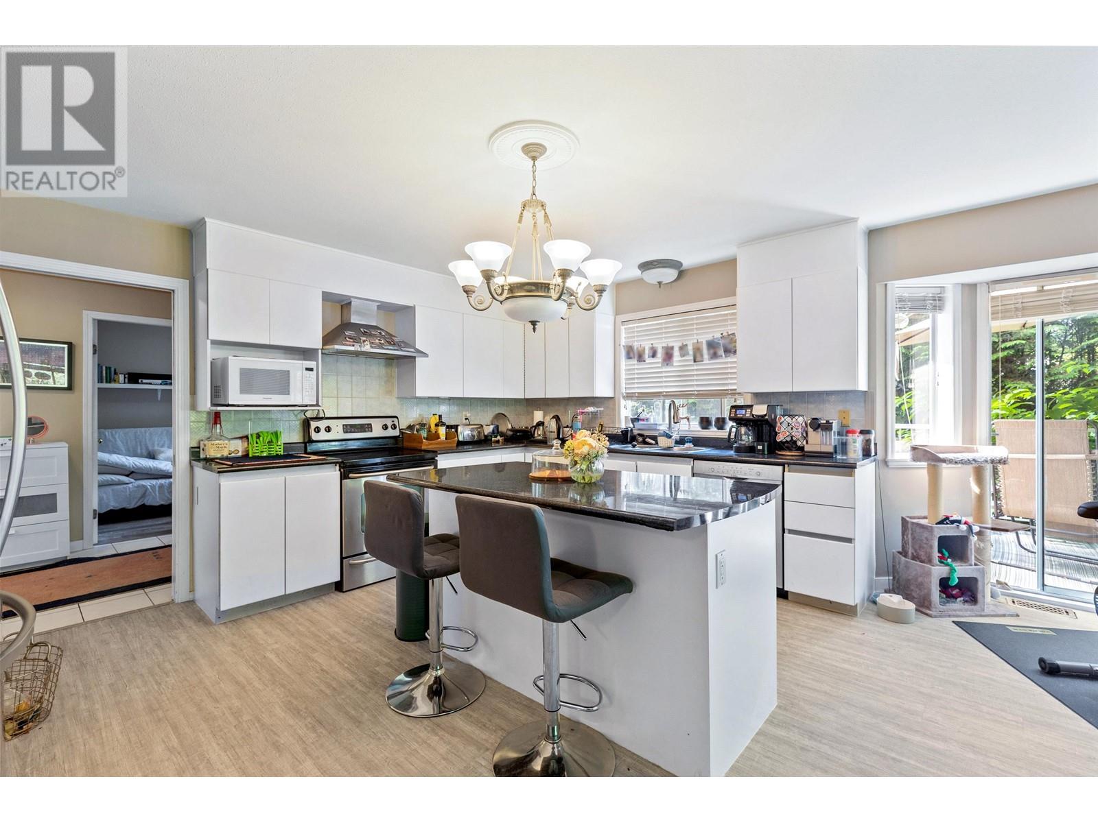 229 Rabbit Lane, West Vancouver, British Columbia  V7S 3B9 - Photo 13 - R2796642