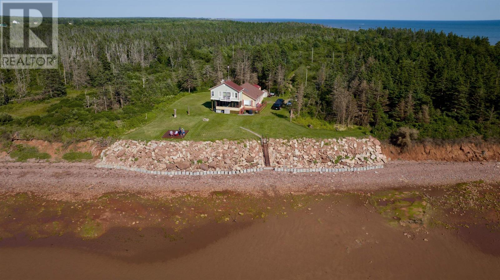 120 Phare Du Cap Egmont Road, Cap Egmont, Prince Edward Island  C0B 2E0 - Photo 4 - 202311742