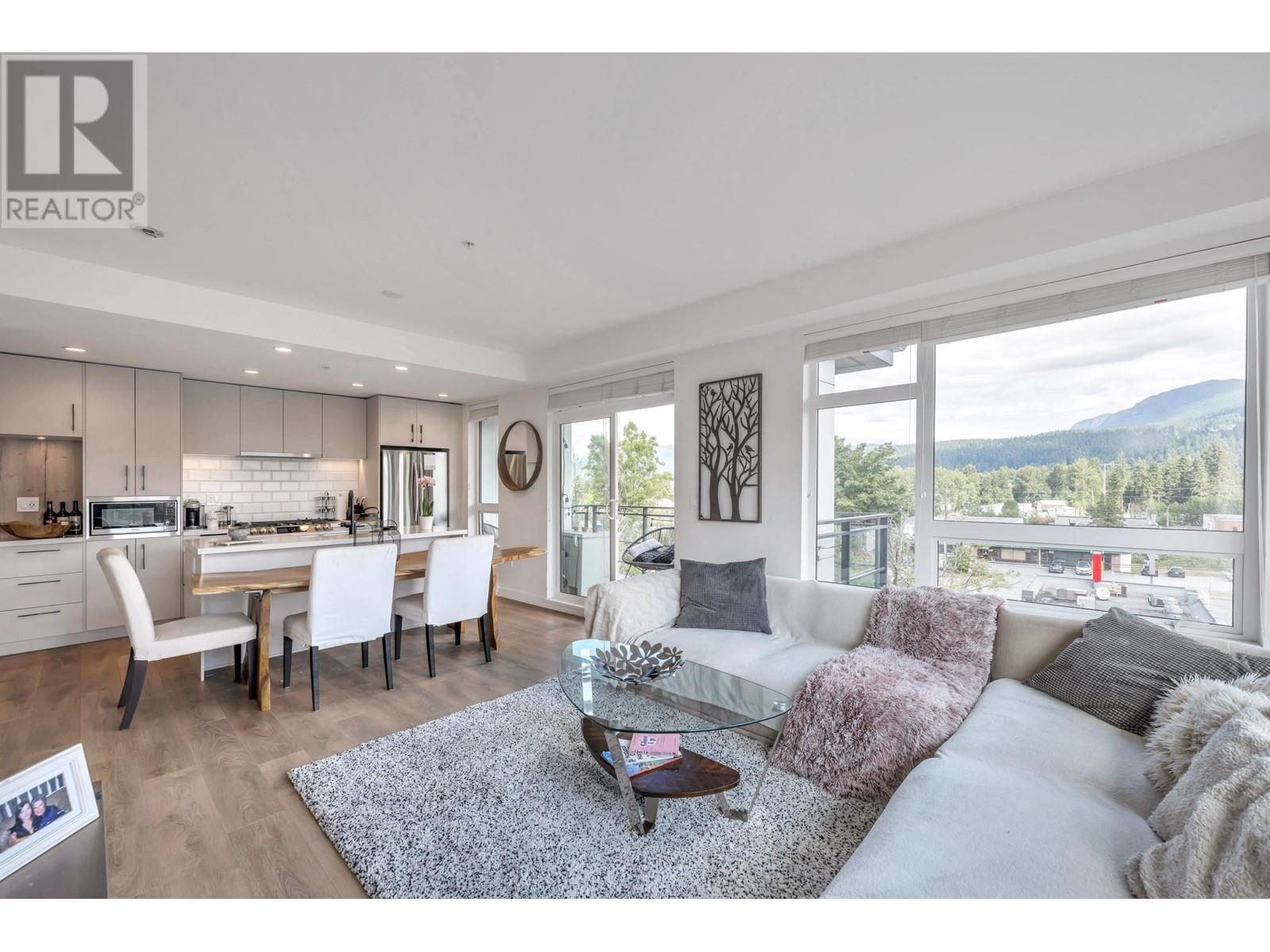 505 3038 ST GEORGE STREET, port moody, British Columbia