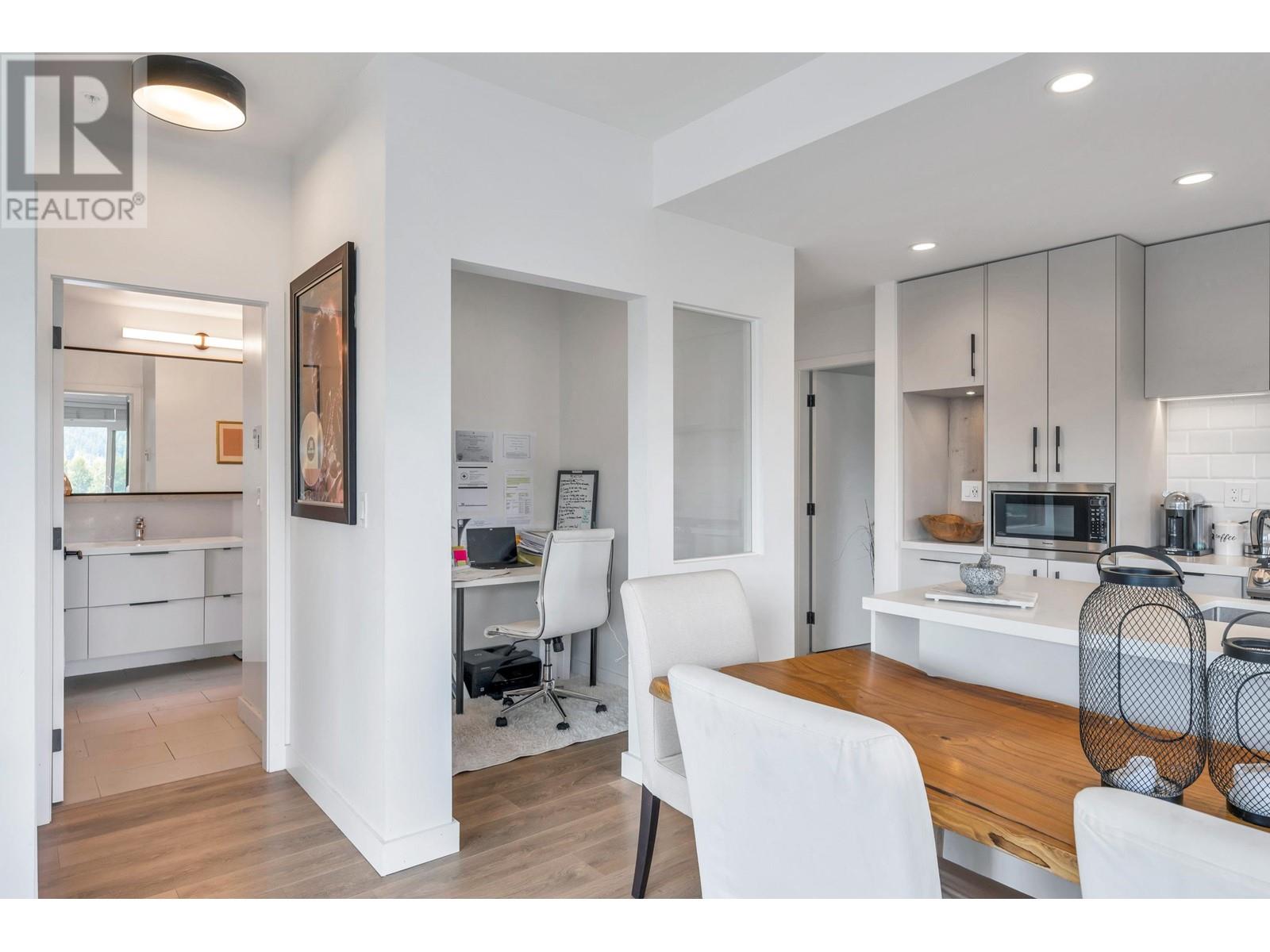 505 3038 St George Street, Port Moody, British Columbia  V3H 0L3 - Photo 13 - R2797496