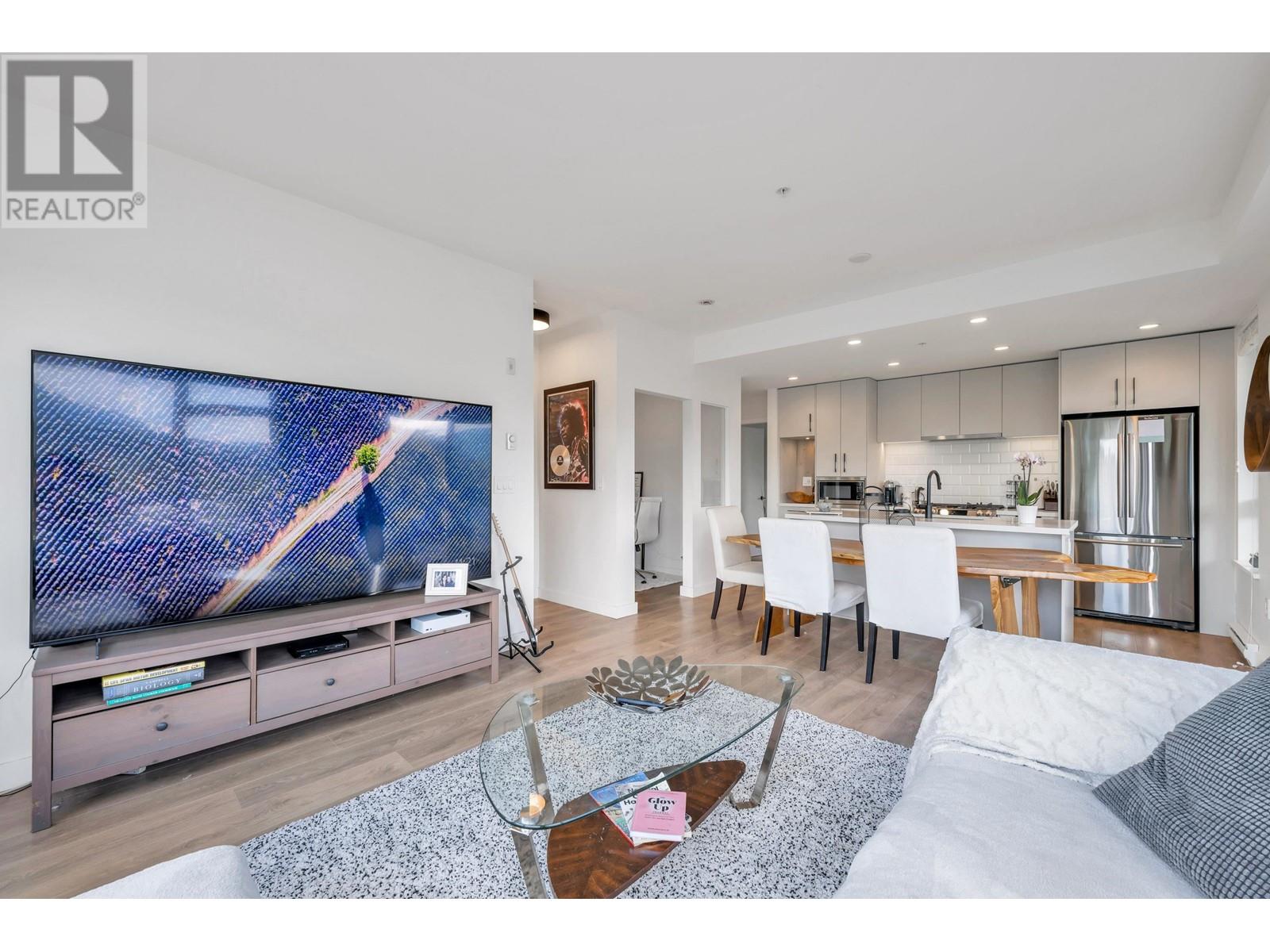 505 3038 St George Street, Port Moody, British Columbia  V3H 0L3 - Photo 2 - R2797496