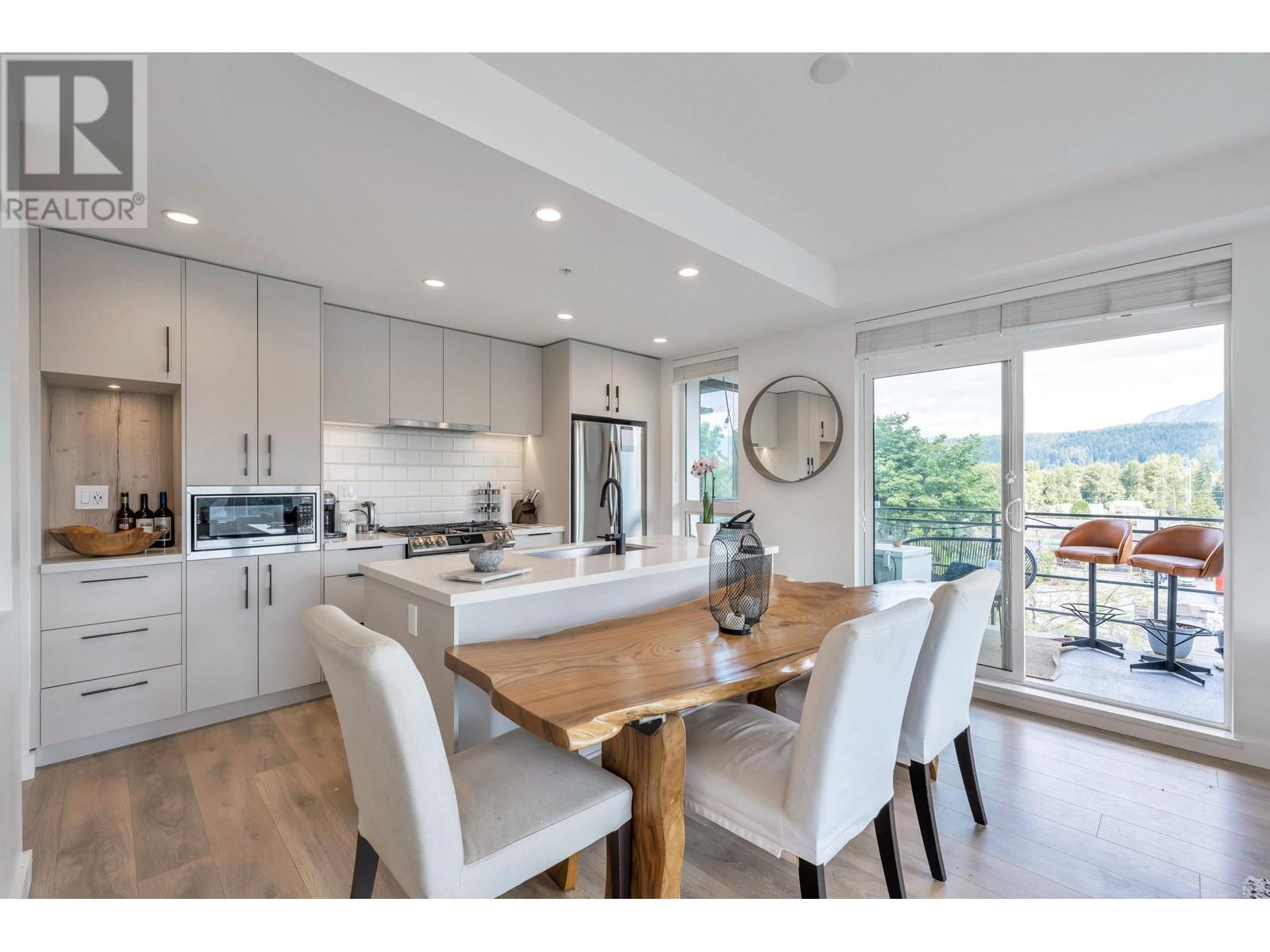 505 3038 St George Street, Port Moody, British Columbia  V3H 0L3 - Photo 7 - R2797496